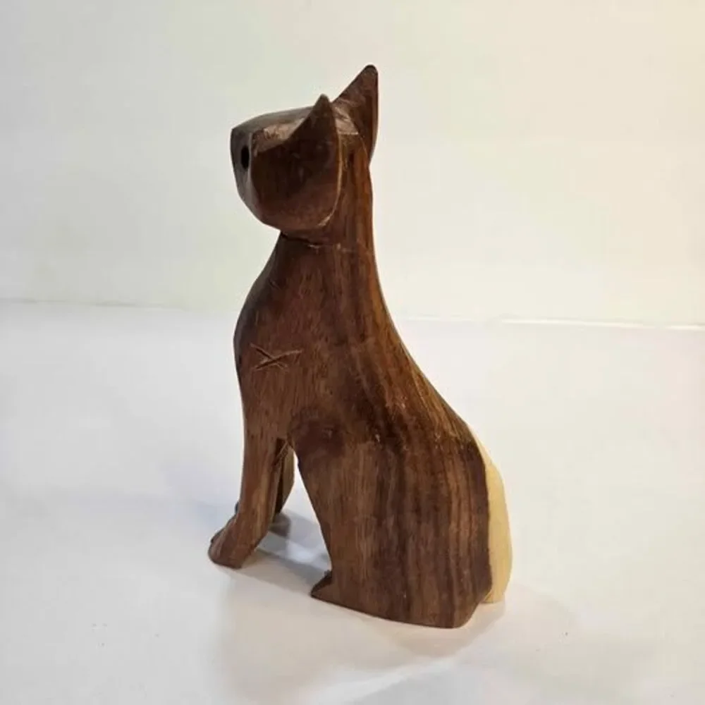 Wooden cat figurine